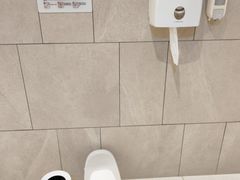 -胖东来生活广场(健康路店)