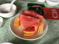 自助水果-七叔家宴家常广西菜(明秀东路店)