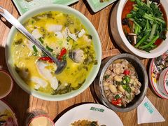 -新白鹿餐厅(银泰西湖文化广场店)