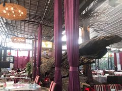 大堂-大树头森林餐厅(番禺广场店)