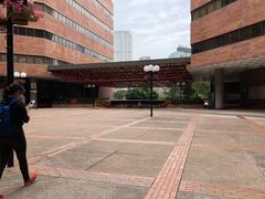 -香港理工大学