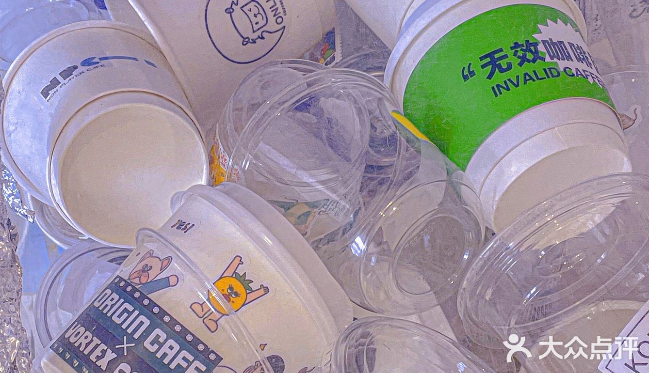 西安zui藍的咖啡店就在城墙脚下…🟦