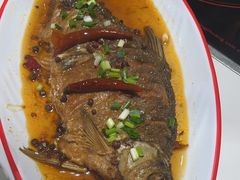 -黄记煌三汁焖锅(新佳丽江汉路店)