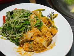 -营信刘罗锅铁锅炖(建华店)