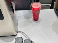 -果之满满鲜榨果汁(科技产业大厦店)