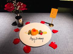 -弦月窗LUNETTE BY AMANDA(复兴路店)