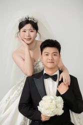 -雅云婚纱摄影工作室旗舰店