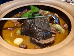 甲鱼煨土鸡-王捌小院(红花坡店)