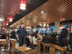 大堂-九尺赵老四鲜鹅肠火锅