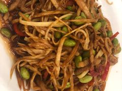 茭白毛豆炒肉丝-怡园饭店-餐厅(四望亭店)