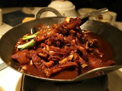 猪尾巴煨鸭掌-飶香居(省博物馆店)