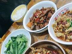 -老三样·美食研究中心(世贸路店)