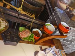 -哥老官重庆美蛙鱼头(日月光店)