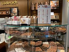 零售区-Laderach 莱德拉(上海环贸iapm店)