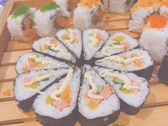 -溪山里酒店·四季海鲜自助餐厅