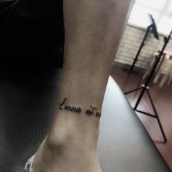 -明星刺青·洗纹身