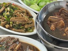 牛排煲-老太婆饭店(新富路店)