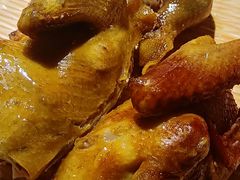 -东口码头·烧鸽子·鱼头泡饼·地方菜(金鹰悦城店)