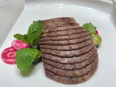 -泓历皇朝酒店(东亭店)
