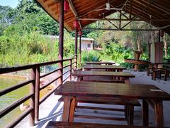 -锦湖农庄(松山湖梦幻百花洲店)