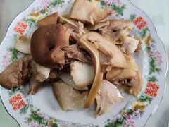 -崴海渔村(虹梅路店)