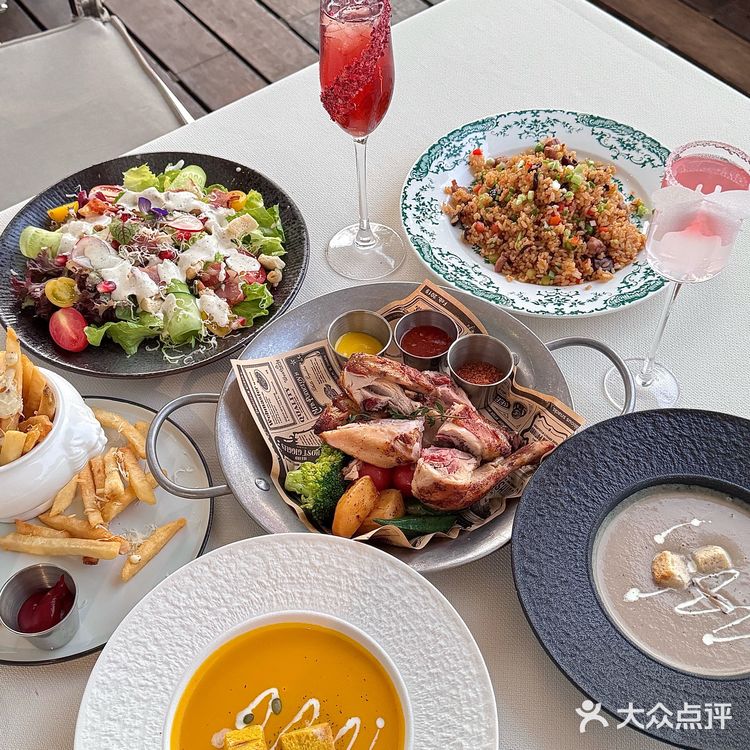 重庆江边超绝景观位餐厅🍴氛围感拉满🌇 