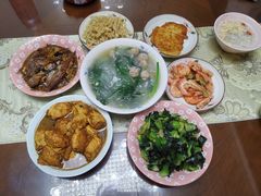 -舒月母婴月嫂育儿嫂(静安店)
