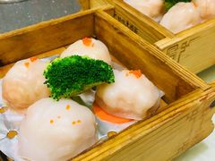 -龙悦湾酒家·八阵鱼生·渔人码头店