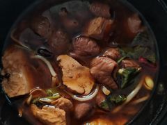 肥肠臭豆腐砂锅-南京大牌档(凯德大峡谷店)