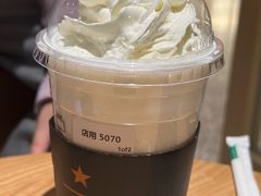 -星巴克臻选(国贸商城首店)