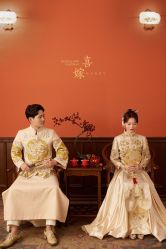 -雪中彩影婚纱摄影·微光艺术中心