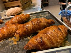 焦糖牛角酥-PAPER STONE BAKERY(天汇广场店)
