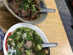 -杨三孃跷脚牛肉(清凤时代店)