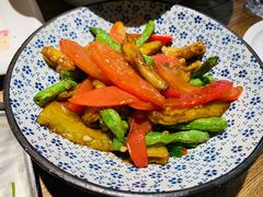 -蜜桃餐厅·江浙融合菜(荟聚购物中心店)