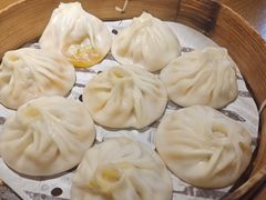 -馋三尺蟹粉小笼(人民广场店)
