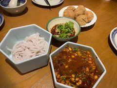 -包整·丝娃娃(一览甲秀楼风景店)