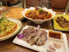 -清真·玛丽亚新疆菜主题餐厅(浙江中路店)