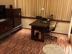 -上海龙之梦万丽酒店