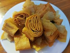 炸咯吱盒-六爷门框百年卤煮