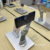 自己忍不住也搜了下附近的旗舰店