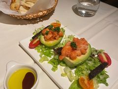 虾配牛油果-Pasha帕夏土耳其餐厅(南昌路店)