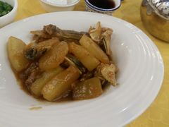 冬瓜炆鱼头鱼尾-焯明脆肉鲩世家(金沙洲店)