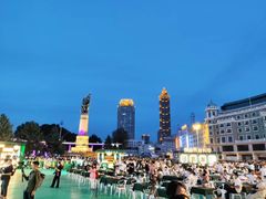 -人民防洪胜利纪念塔