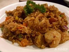 -绿茵阁(体育西分店)