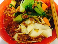 -同济大学本部学苑饮食广场