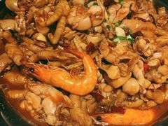牛蛙煲-胖哥俩肉蟹煲(湖滨银泰in77店)