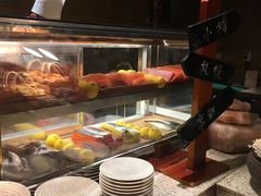 自助取餐区-松山湖凯悦酒店·Café自助餐厅·周末火舞秀表演