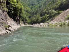 -仙人谷漂流景区