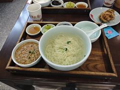 -蟹上黄·蟹黄面·江南糖水(人民广场店)