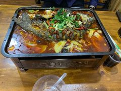 -老东镇啤酒屋海鲜加工·蒸汽海鲜·海鲜烧烤(台东店)